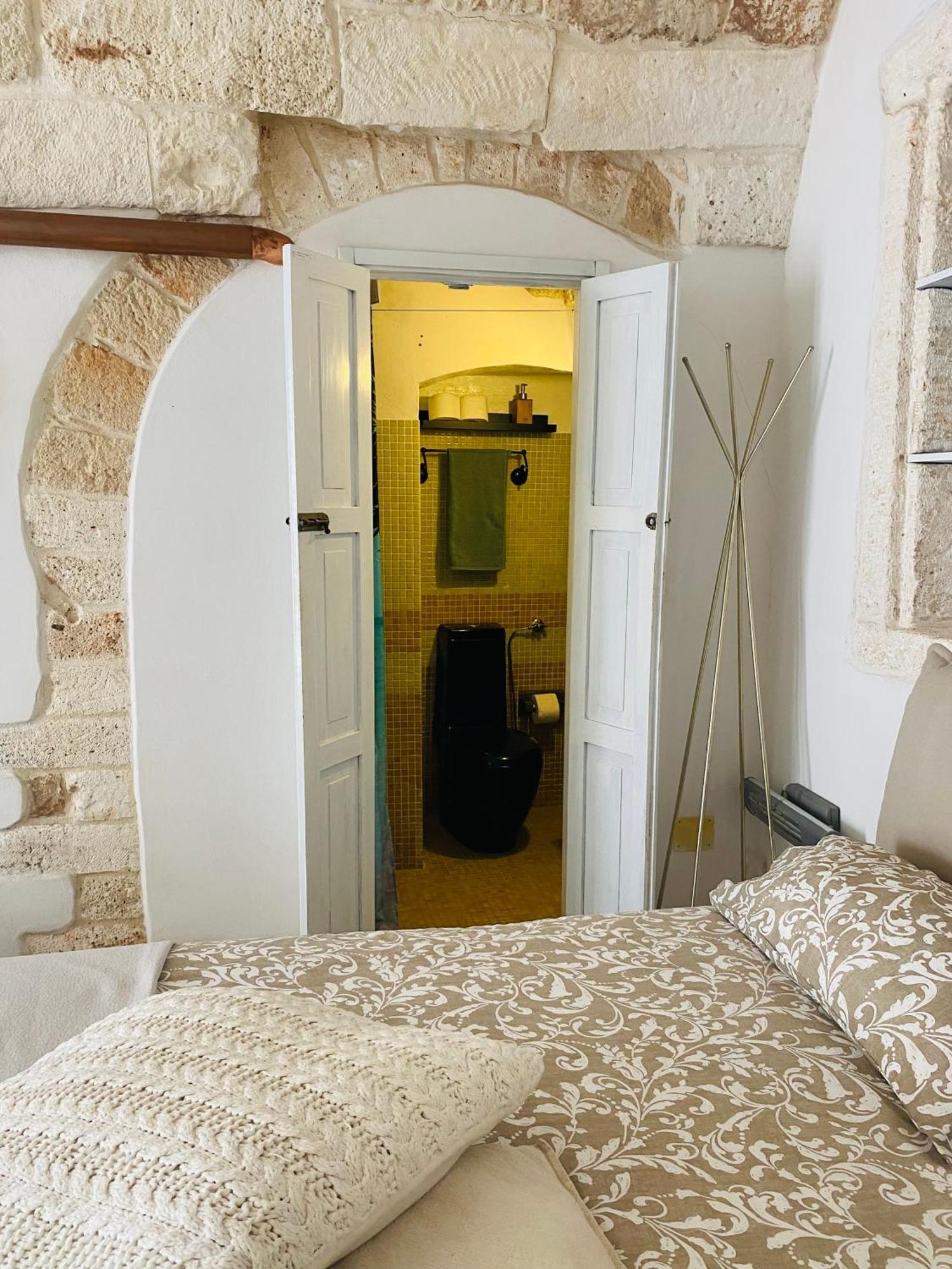 Апартаменты Casa Bixie Old Town Of Ostuni Puglia Экстерьер фото