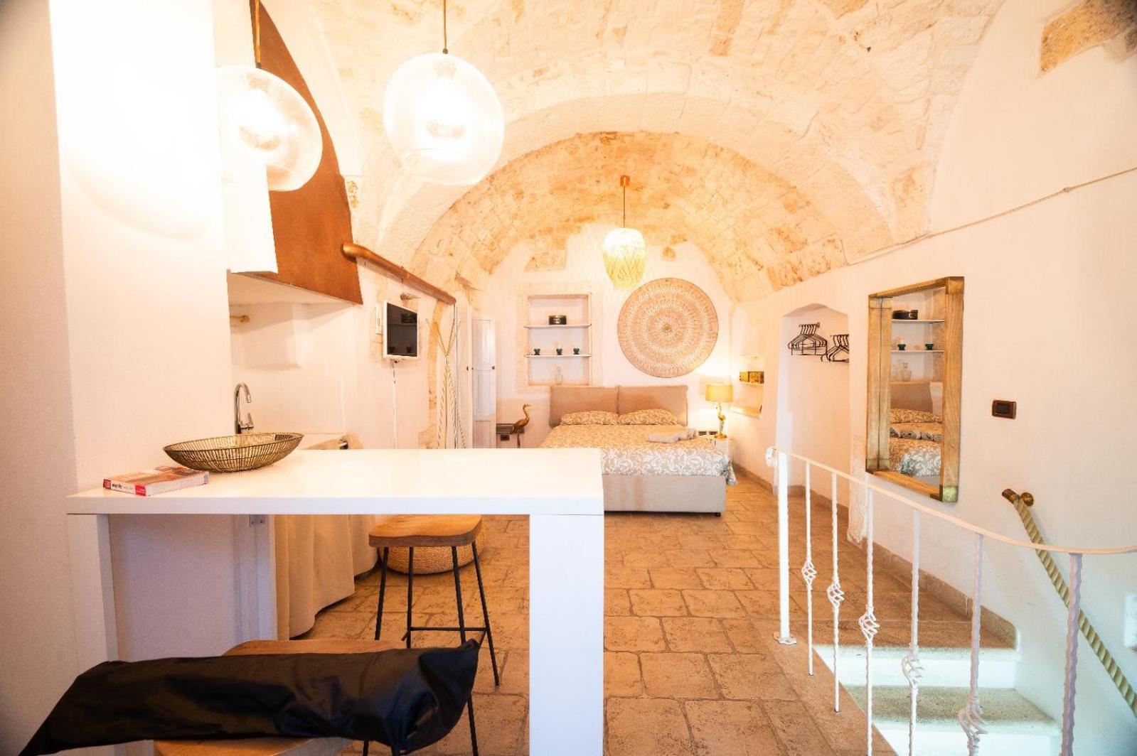 Апартаменты Casa Bixie Old Town Of Ostuni Puglia Экстерьер фото